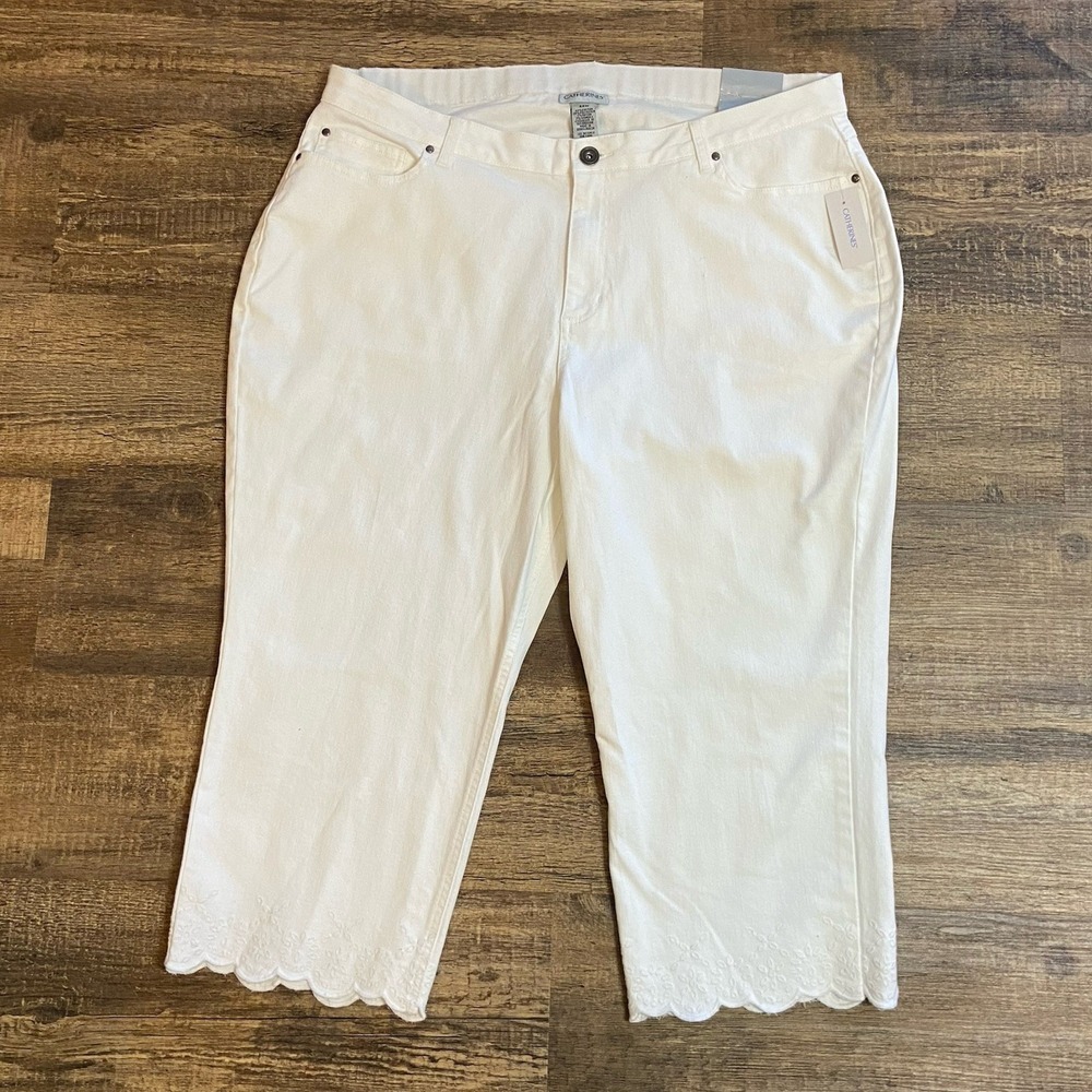 Catherines White Capri Jeans‎ Pants Womens 22W Embroidered Scallop Hem Beach NEW